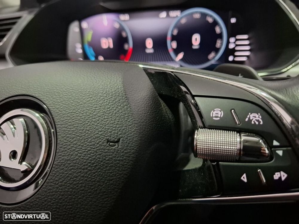 Skoda Superb Break - 25