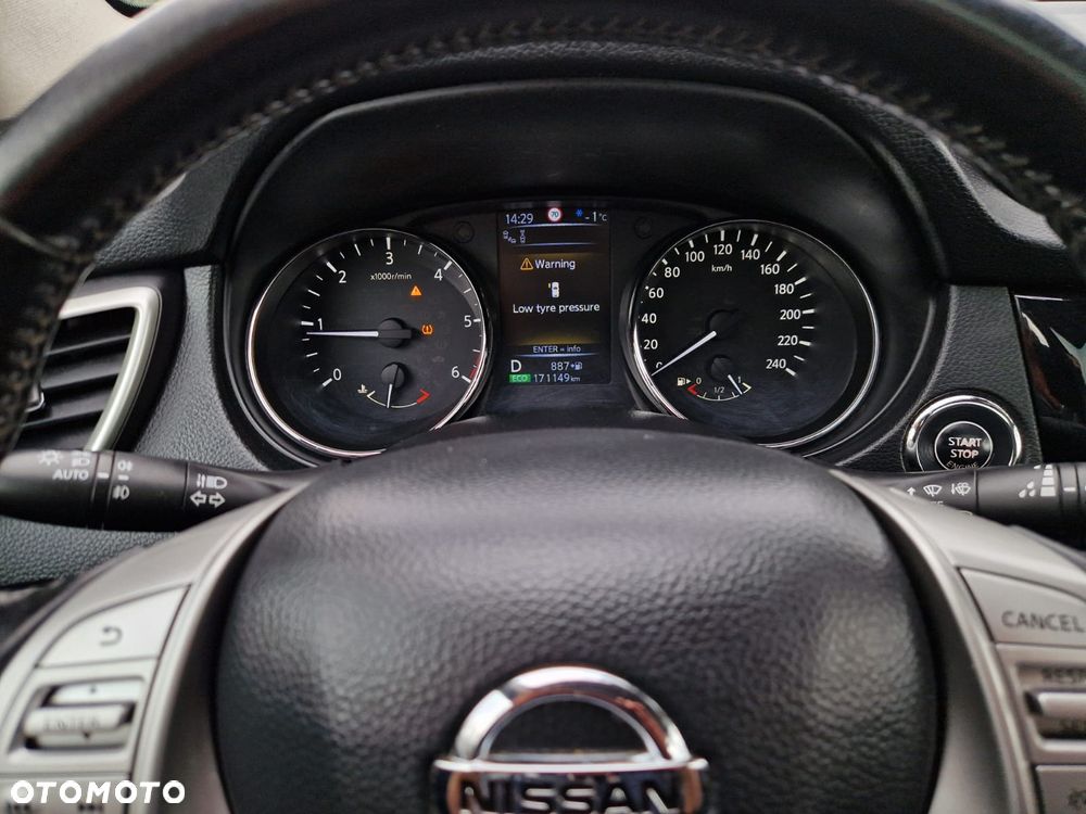 Nissan Qashqai - 17