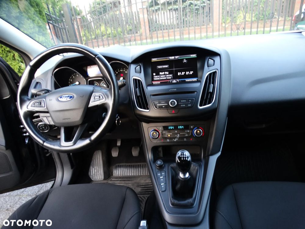 Ford Focus - 20