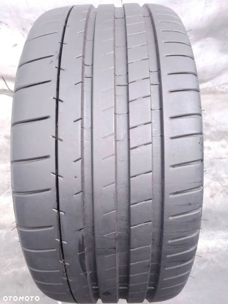 Michelin Pilot Super Sport  245/35 ZR19 93Y 2021 7-7.5mm - 1