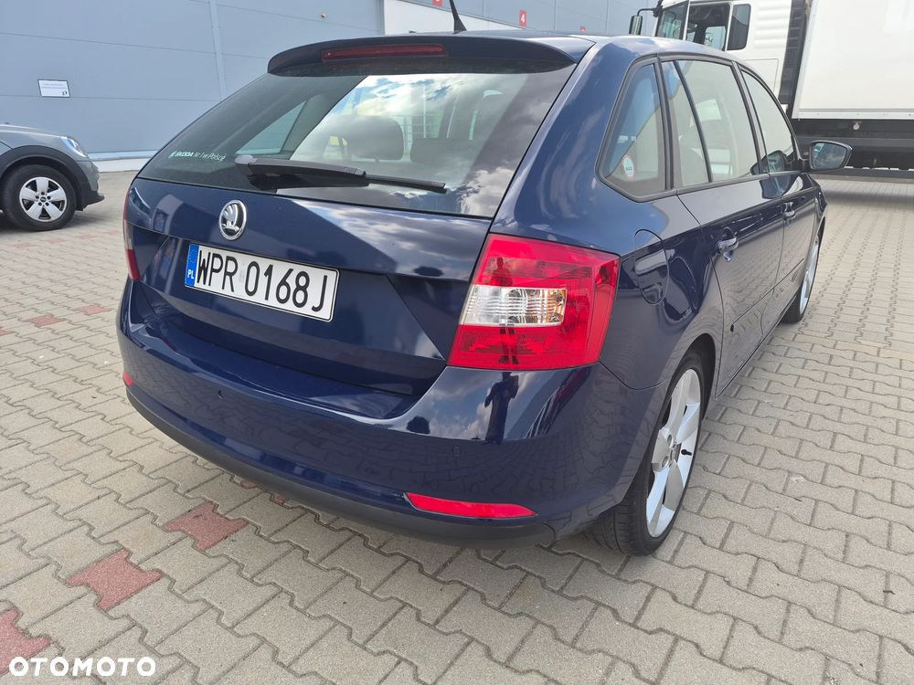 Skoda RAPID Spb 1.6 TDI DPF Elegance - 6