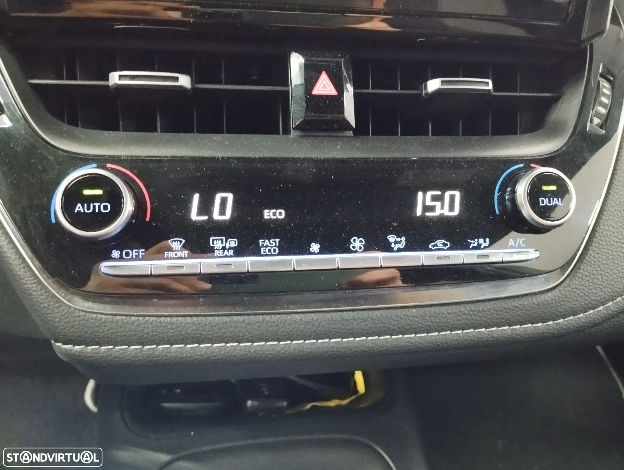 Toyota Corolla Touring Sports 1.8 Hybrid Comfort+P.Sport - 26