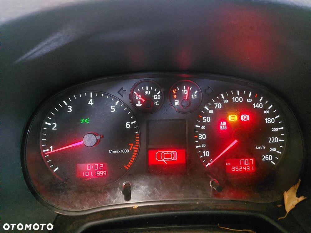 ZESTAW STARTOWY AUDI A3 8L 1.6 8V 06A906033A 8L0920900AX 4B0905851B - 8