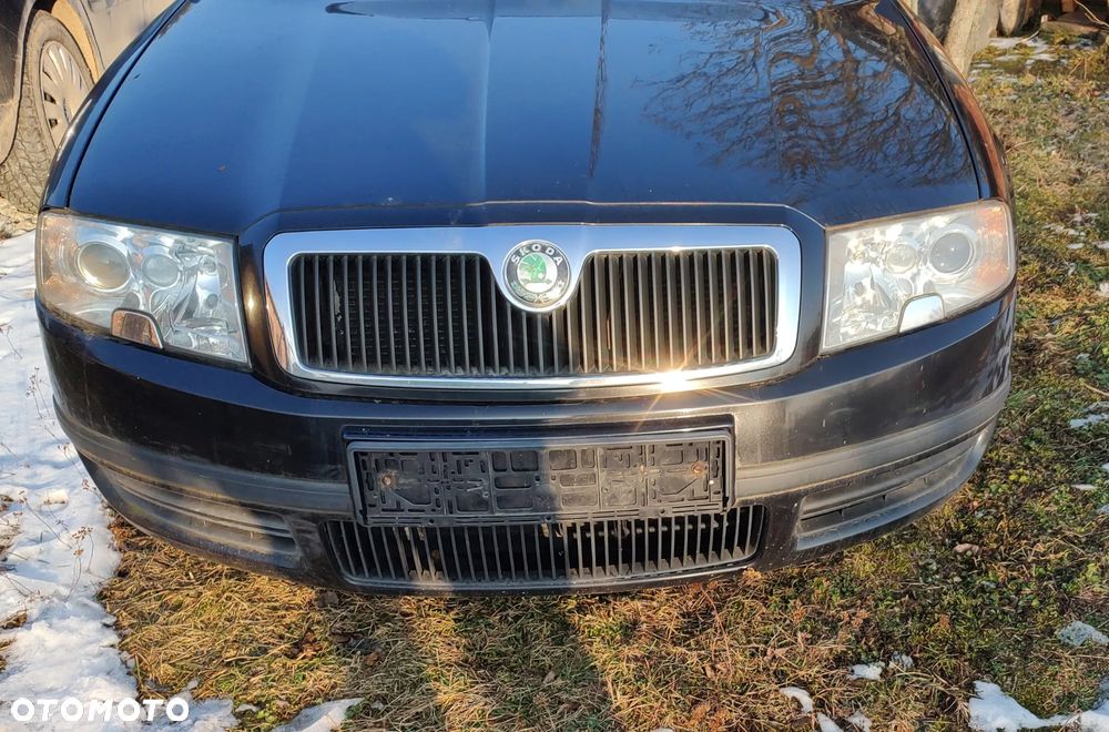 Skoda Superb lampa maska drzwi klapa zderzak - 3