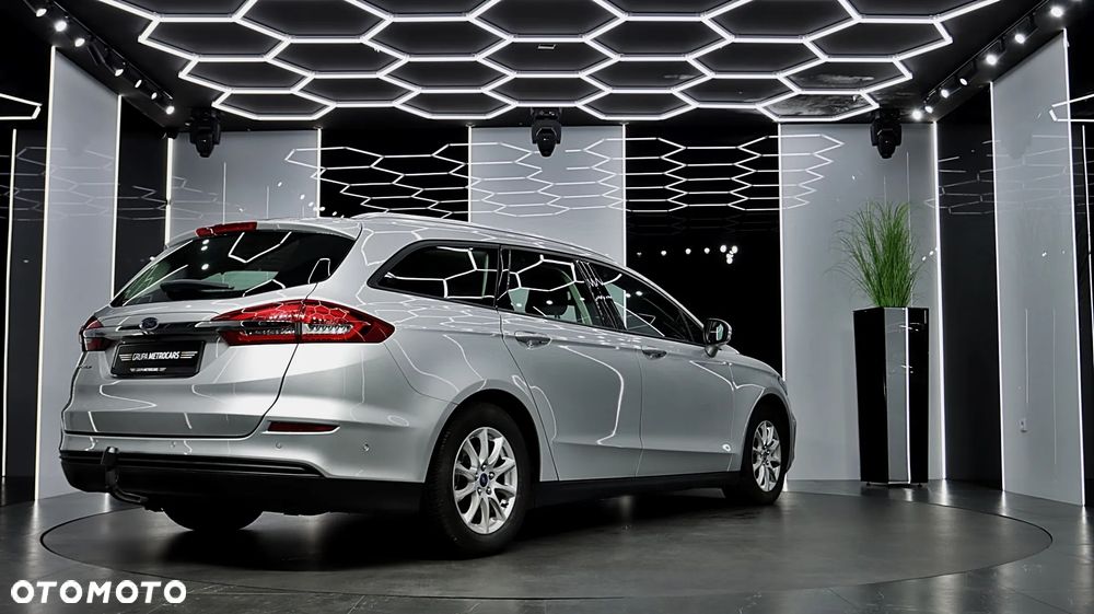 Ford Mondeo 2.0 EcoBlue Edition - 9