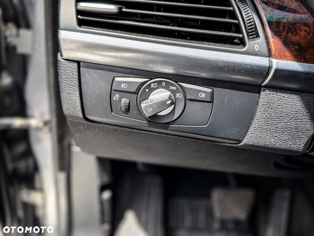 BMW X5 3.0sd - 30