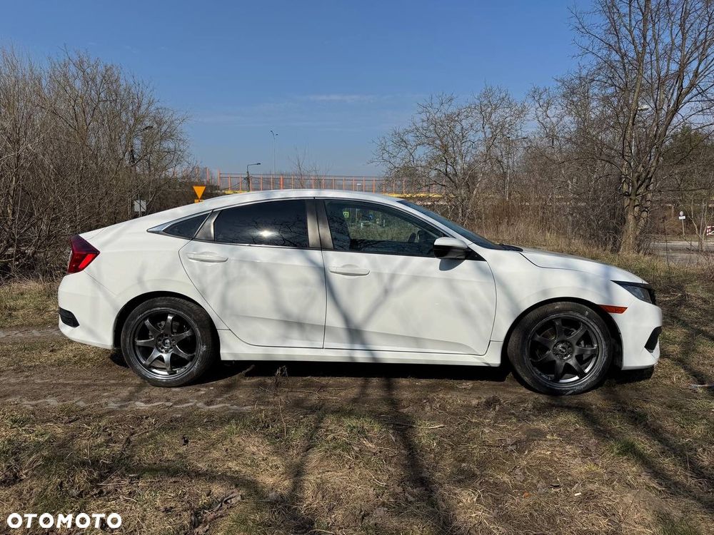 Honda Civic 2.0 i-VTEC LX CVT - 4