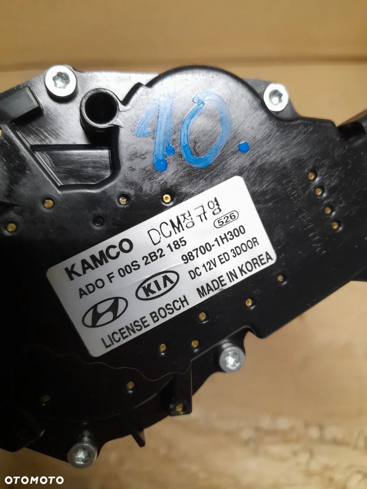 SILNICZEK WYCIERACZKI TYŁ HYUNDAI / KIA nr 98700-1H300 - 2