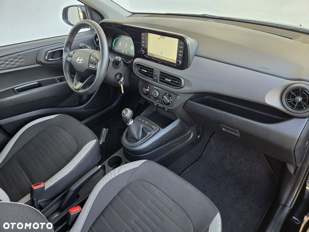 Hyundai i10 - 10