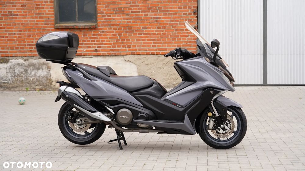Kymco AK 550 - 8