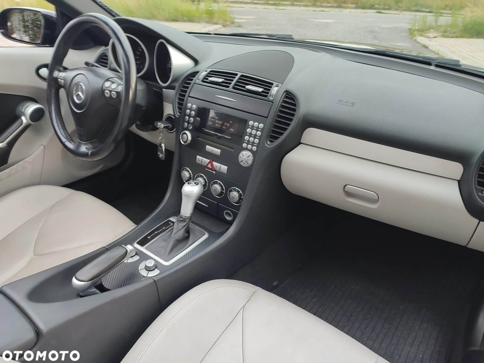 Mercedes-Benz SLK - 13