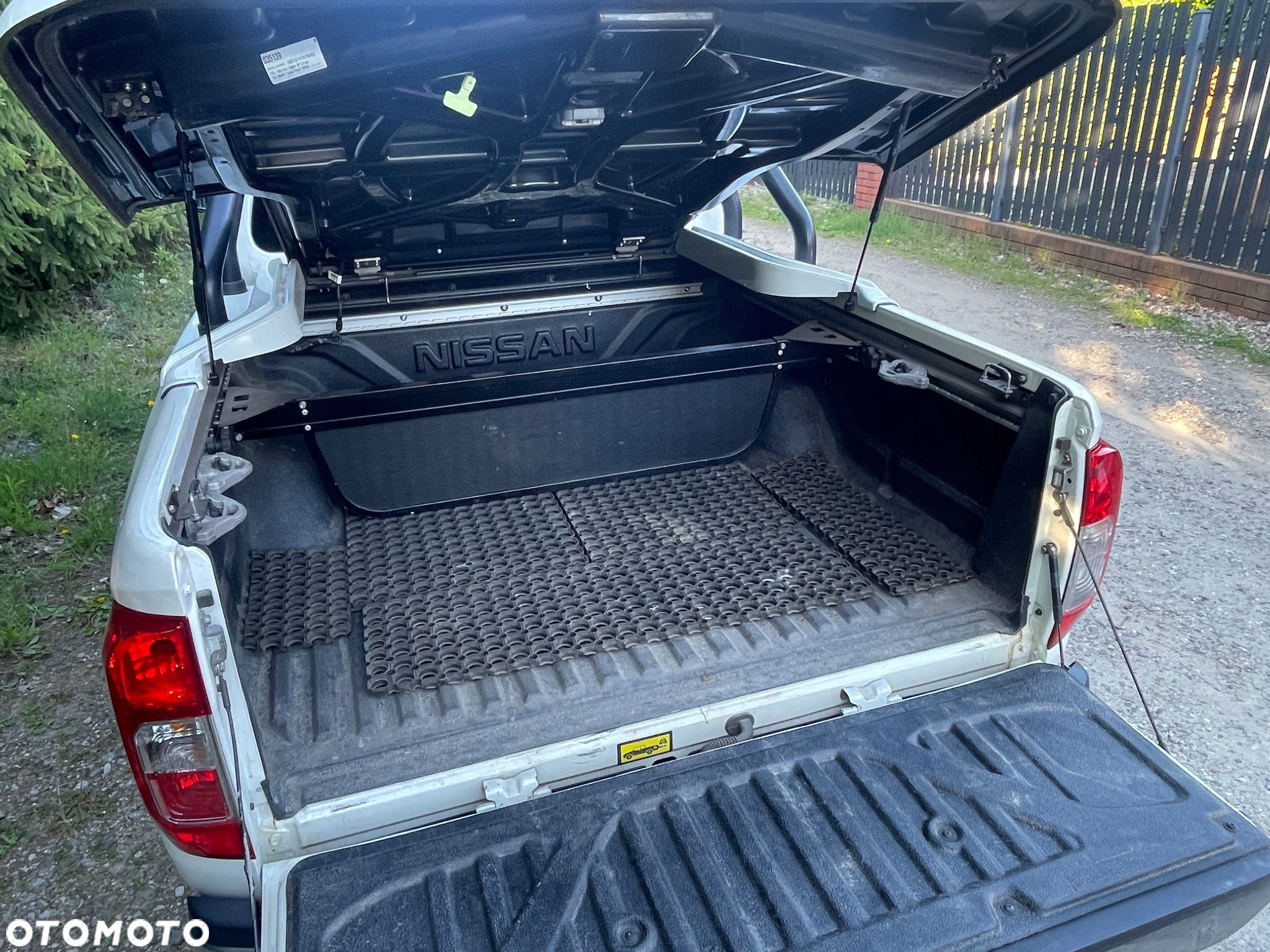 Nissan Navara - 6