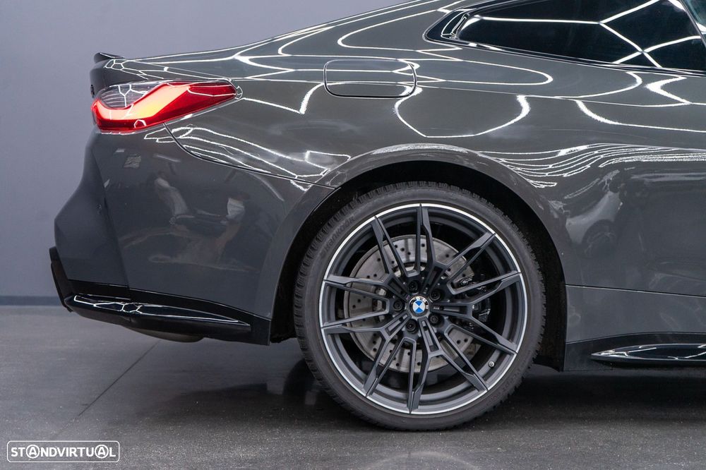 BMW M4 Competition xDrive - 17