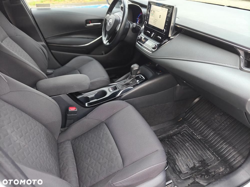 Toyota Corolla 1.8 Hybrid GPF Comfort - 18