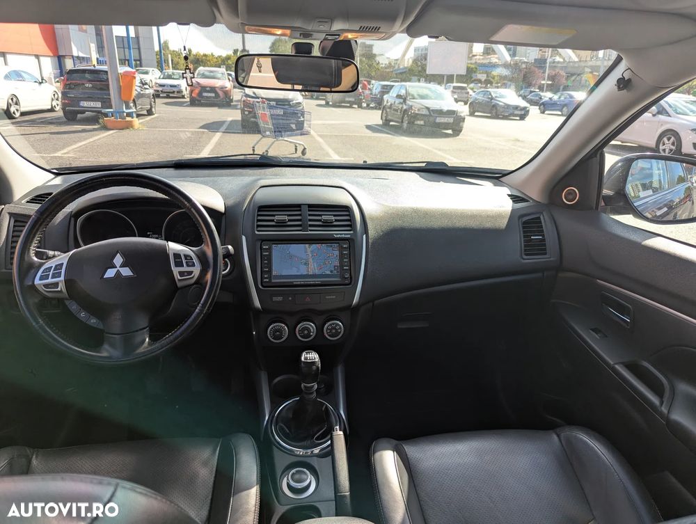 Mitsubishi ASX 1.8 DID 4WD Instyle U06 - 11