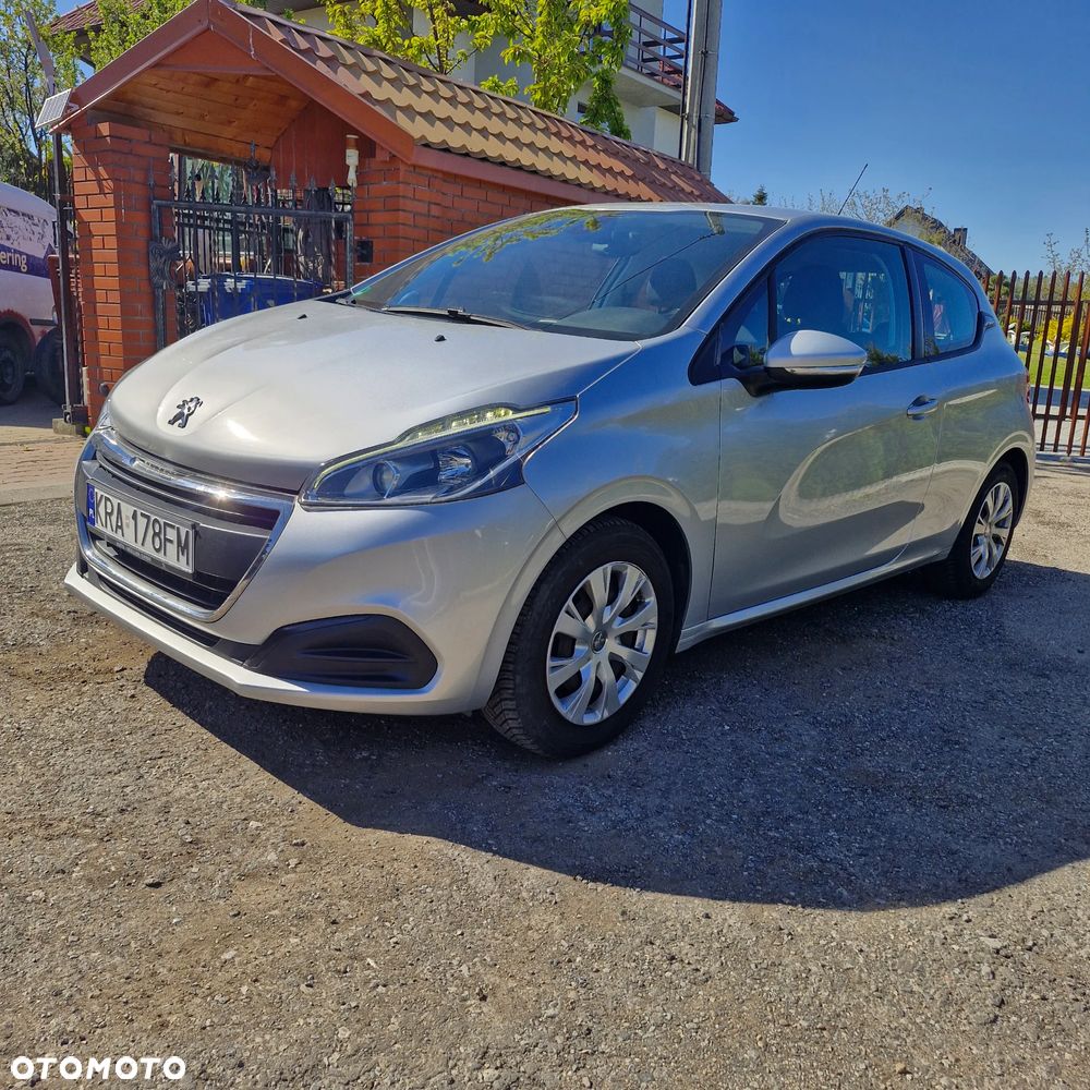 Peugeot 208 - 7
