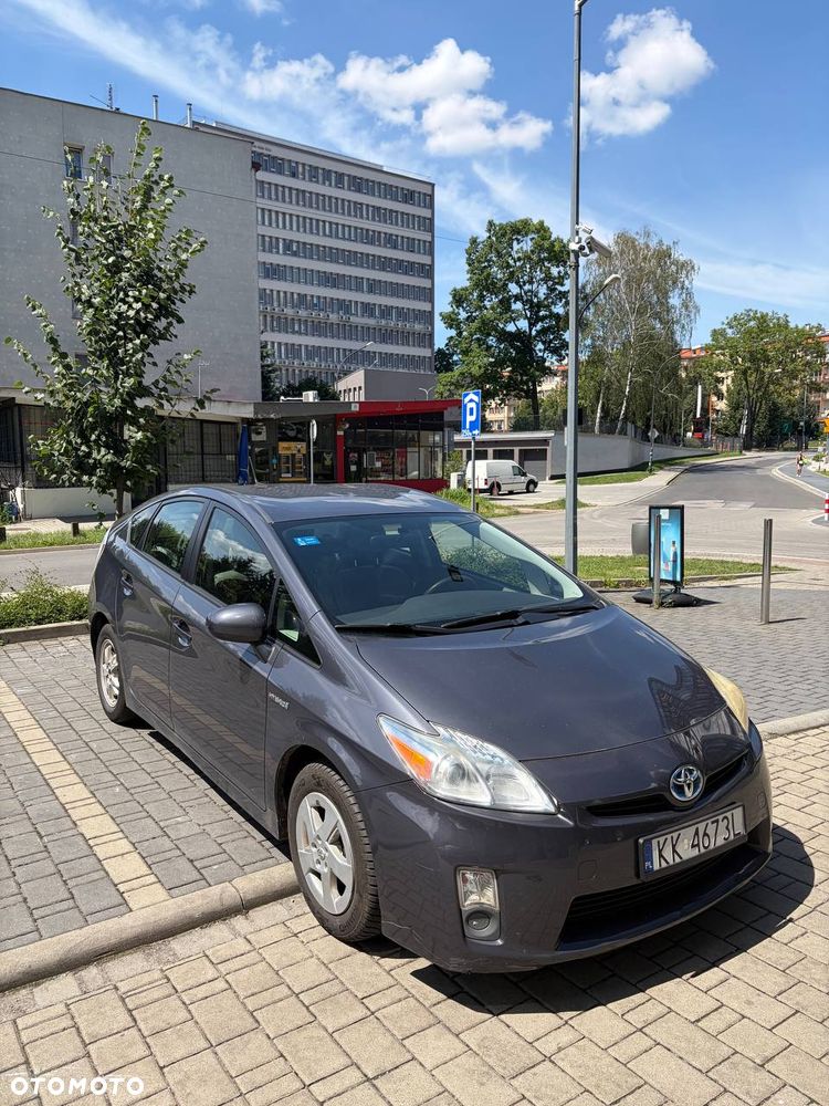 Toyota Prius - 1