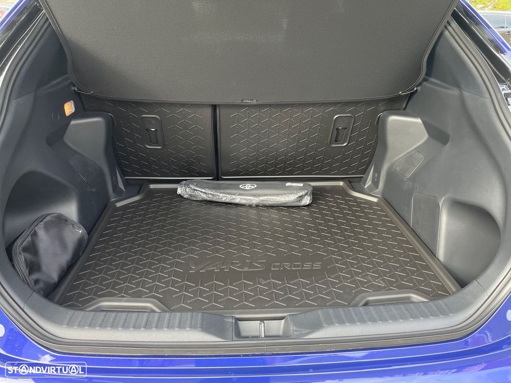 Toyota Yaris Cross 1.5 HDF Square Collection - 11