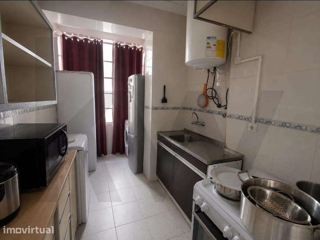 Apartamento T2 com Varanda | Centro de Vila Franca de Xira - Grande imagem: 4/9