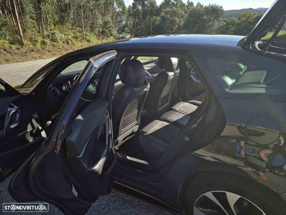 Citroën DS5 2.0 HDi Hybrid4 So Chic CMP6 - 13