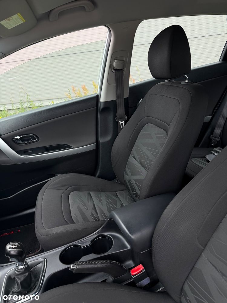 Kia Ceed 1.6 CRDi 128 Spirit - 22