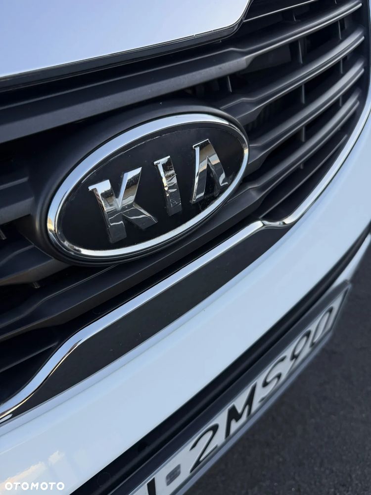 Kia Sportage - 4