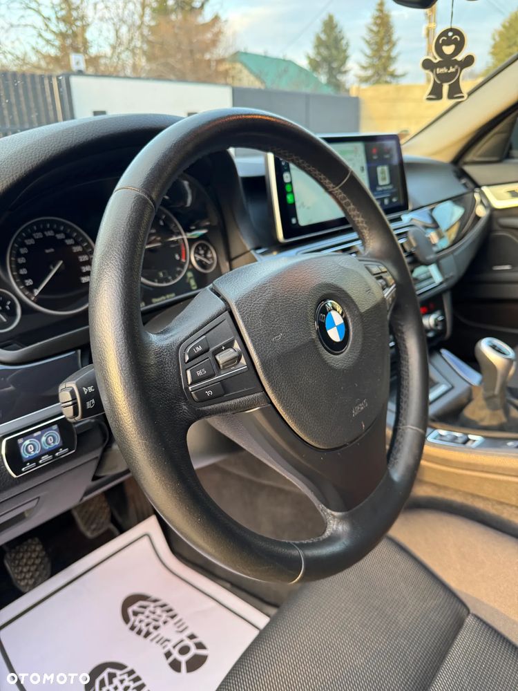 BMW Seria 5 520d Efficient Dynamics Edition - 12