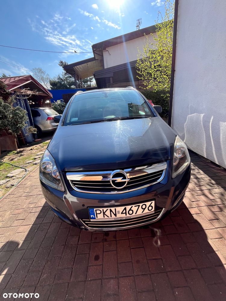 Opel Zafira 1.6 ECOFLEX Family Plus - 1