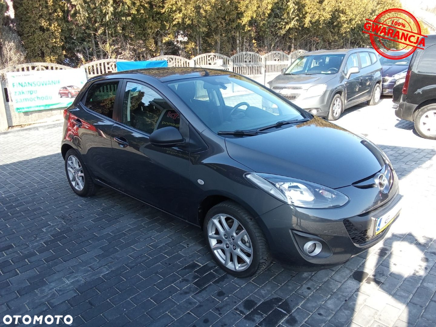 Mazda 2 - 7