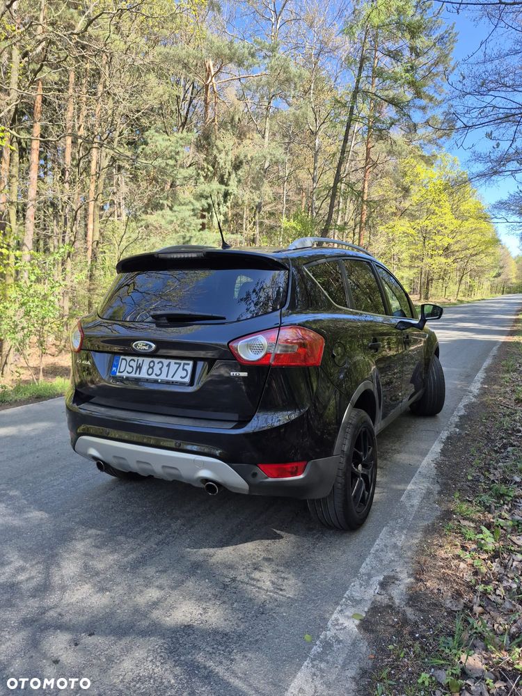 Ford Kuga 2.0 TDCi Titanium - 8