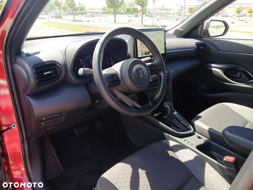 Toyota Yaris Cross Hybrid 1.5 Style - 17