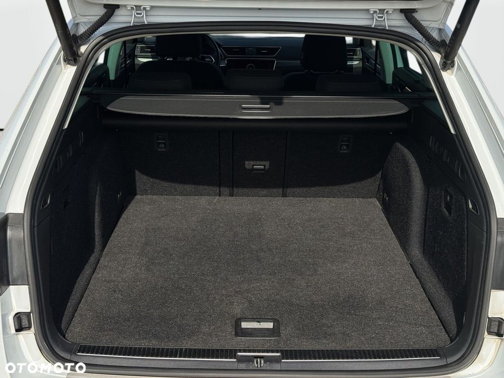 Skoda Superb 2.0 TDI SCR 4x4 Scout DSG - 27