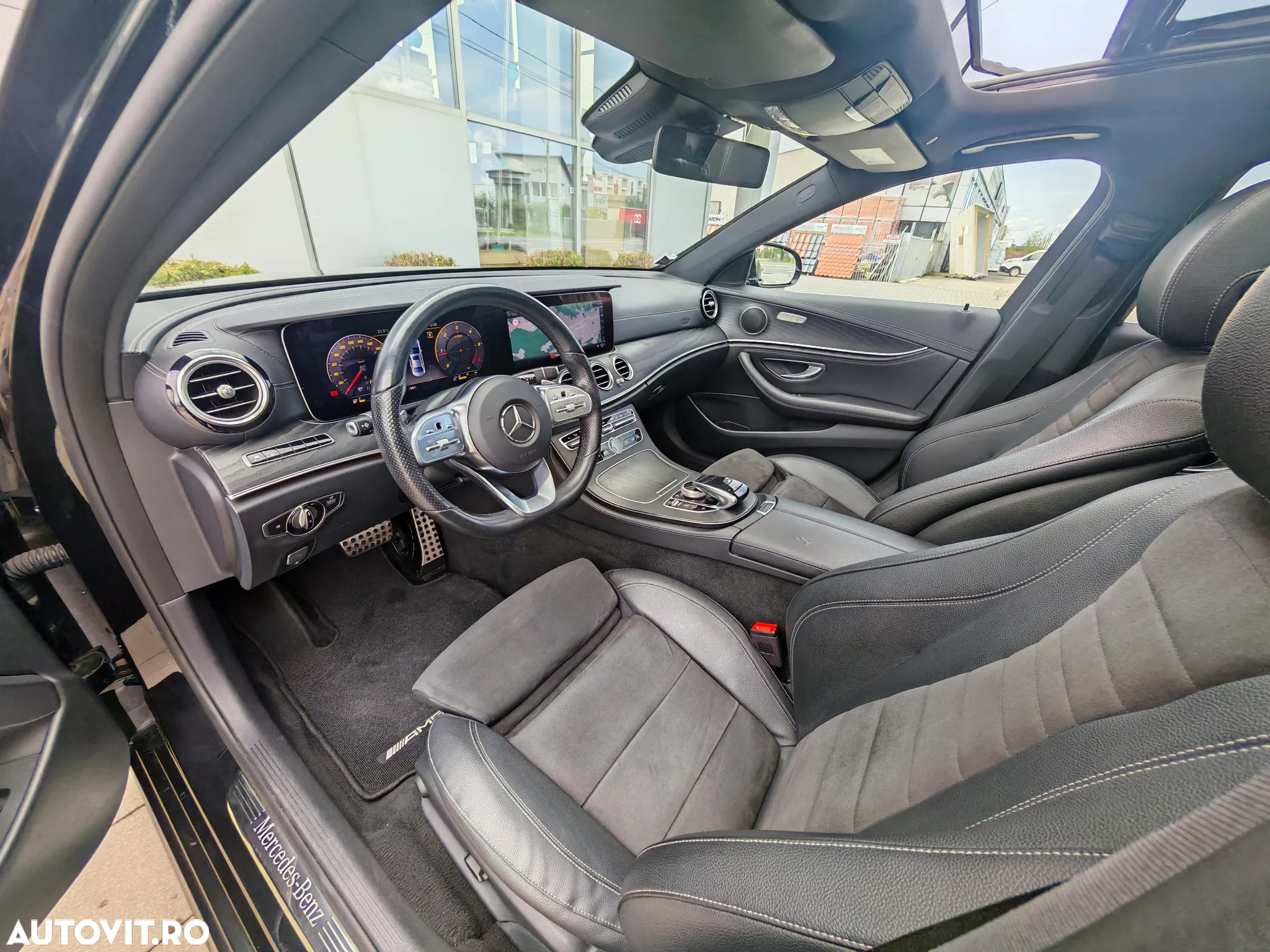 Mercedes-Benz E - 11