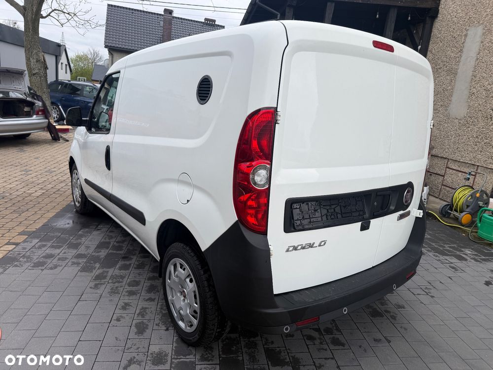 Fiat DOBLO - 10
