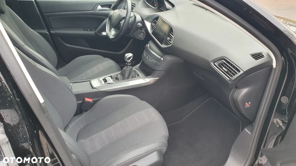 Peugeot 308 1.5 BlueHDi Allure Pack S&S - 13