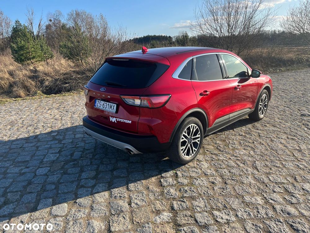 Ford Kuga 1.5 EcoBoost FWD Titanium - 4