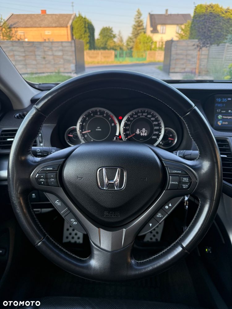 Honda Accord 2.0 Executive - 25