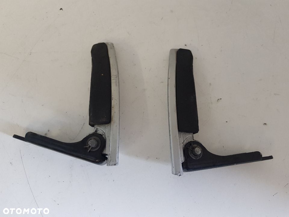 Piaggio MP3 Yourban 300 Podnóżek Pasażera Lewy Prawy - 5