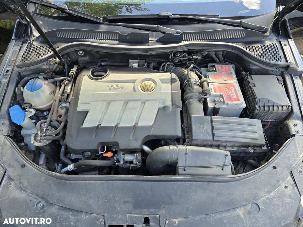 Volkswagen Passat CC 2.0 TDI DPF - 5