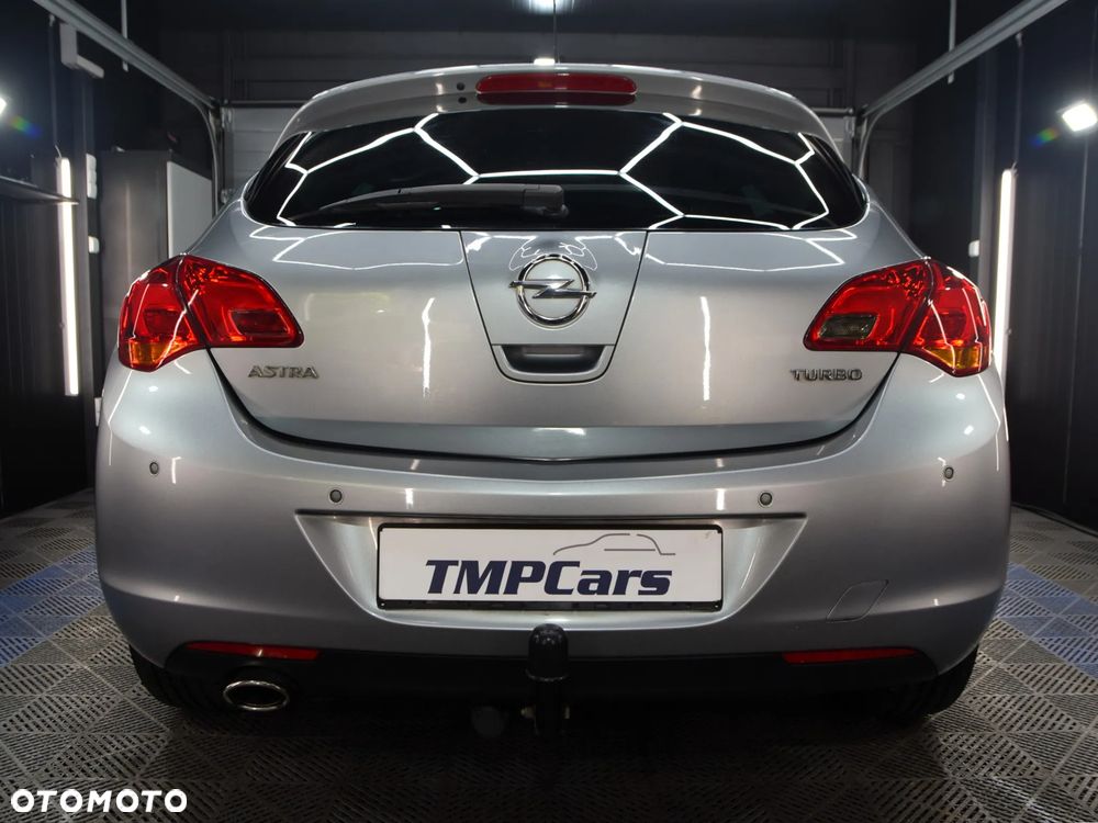 Opel Astra 1.4 Turbo - 10
