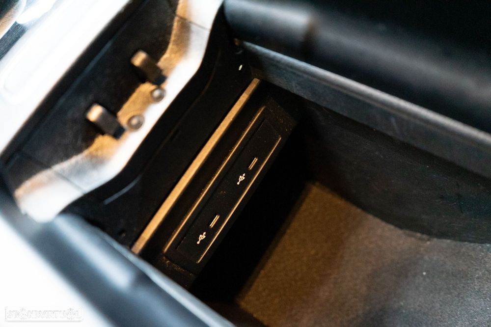 Mercedes-Benz CLA 250 e 8G-DCT Edition AMG Line - 31