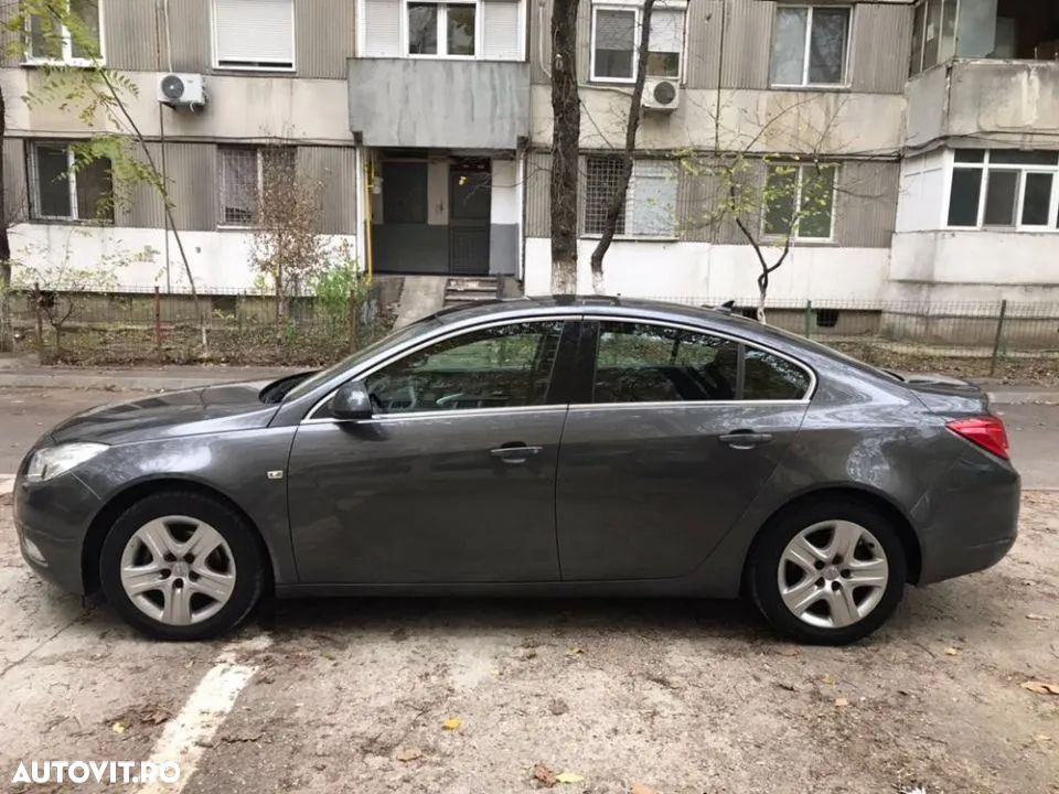 Opel Insignia - 7