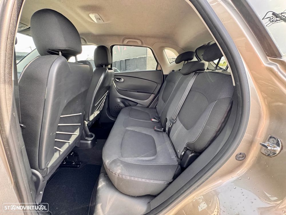 Renault Captur 0.9 TCE - 18