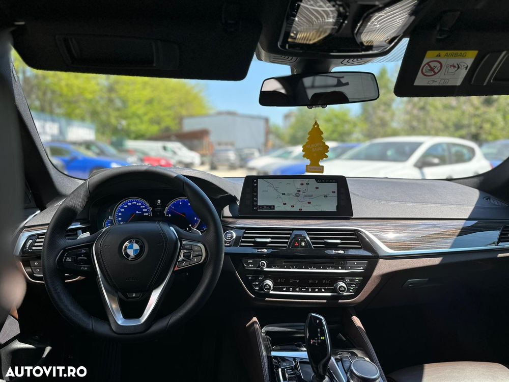 BMW Seria 5 530d AT - 15