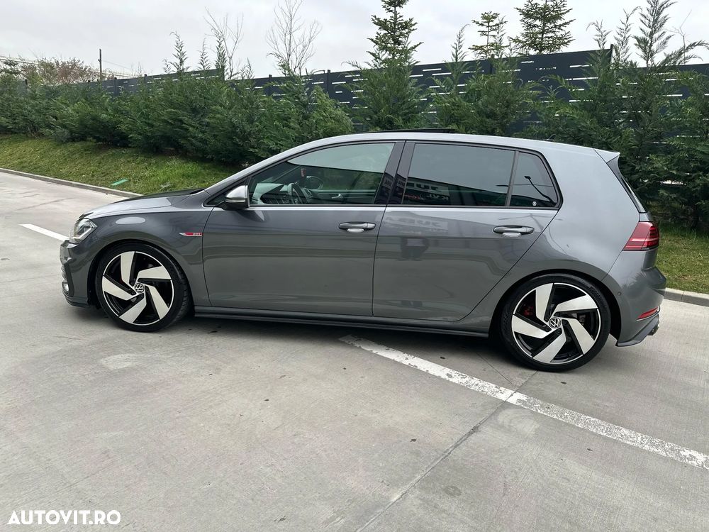 Volkswagen Golf 2.0 TSI GTI - 7