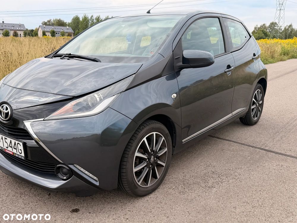 Toyota Aygo x-clusiv - 29