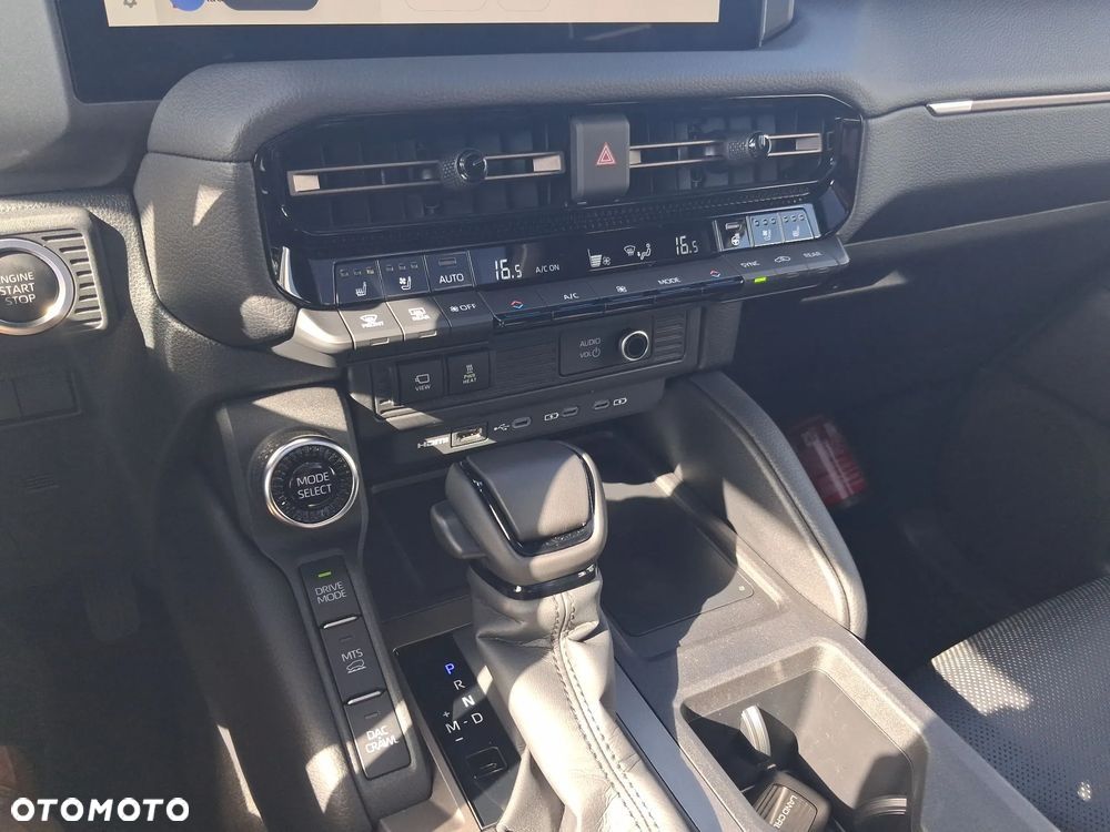 Toyota Land Cruiser LC 2.8 D-4D mHEV Executive - 18