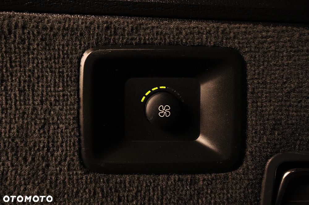 Volvo XC 90 D5 AWD Geartonic Executive - 35