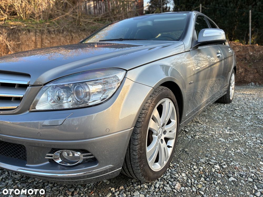 Mercedes-Benz Klasa C 350 Avantgarde - 8