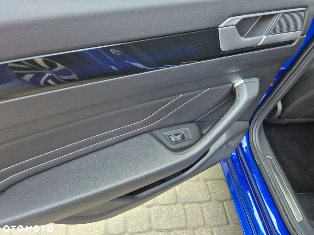 Volkswagen Arteon 2.0 TDI R-Line DSG - 16